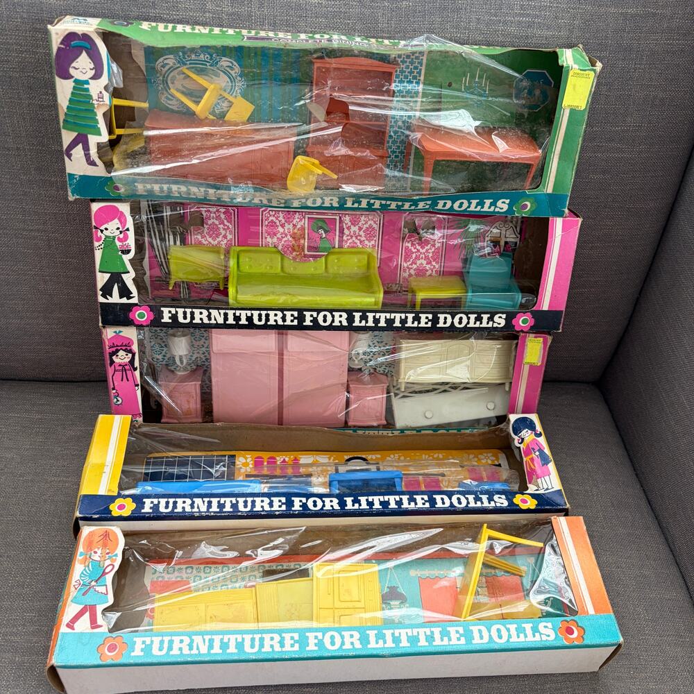 Vintage Multiple Toymakers Furniture for Little Dolls (1:12) 5 Sets